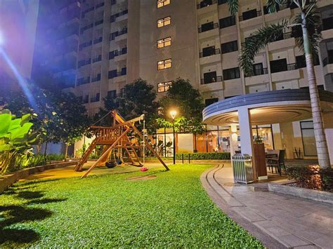 Hotels near Manila Bicutan Station.